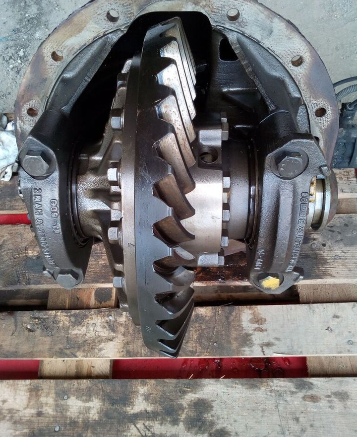 MAN F2000 37.10 MAN F2000 - Transmissão de Caminhão: foto 2 MAN F2000 37.10 MAN F2000 - Transmissão de Caminhão: foto 2