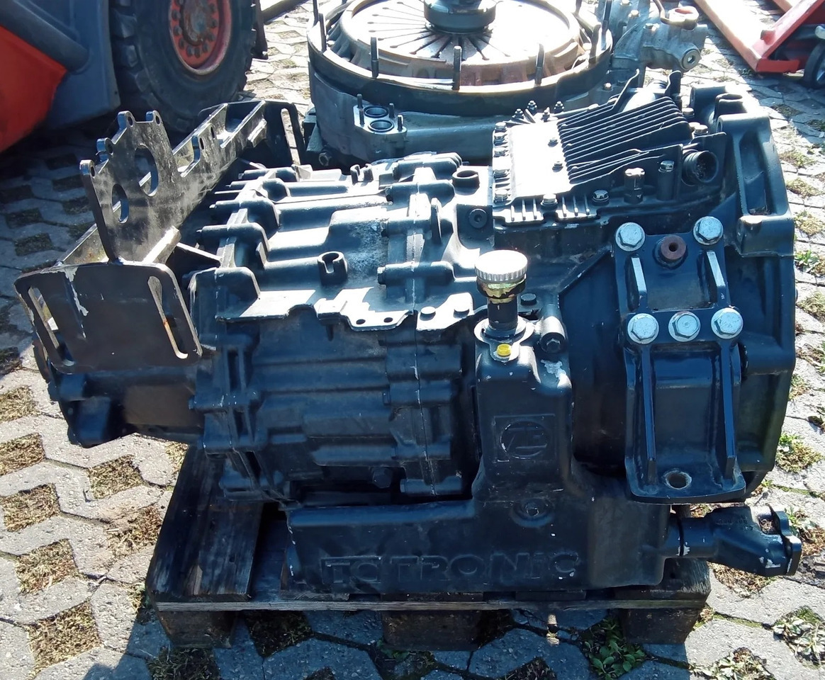 ZF TC-TRONIC 12 TC 2740 TO MAN truck - Caixa de câmbio de Caminhão: foto 1 ZF TC-TRONIC 12 TC 2740 TO MAN truck - Caixa de câmbio de Caminhão: foto 1