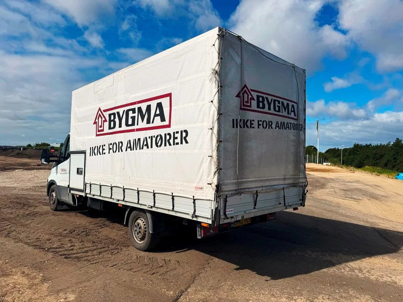 Iveco 35S18 3,0 TDI Aut. Gear. Euro 6. webasto night heater - Furgão de toldo: foto 5 Iveco 35S18 3,0 TDI Aut. Gear. Euro 6. webasto night heater - Furgão de toldo: foto 5