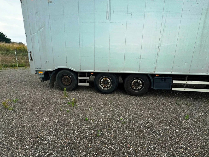 KEL-BERG walking floor - Semireboque piso móvel: foto 4 KEL-BERG walking floor - Semireboque piso móvel: foto 4