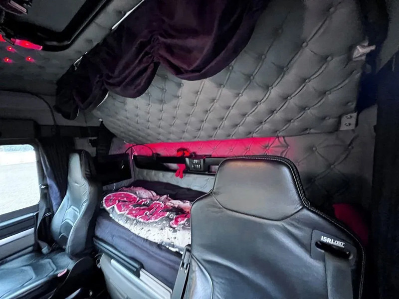 MAN TGX 26.510 2stk . Special interior. pusher 6x2/2. - Tractor: foto 3 MAN TGX 26.510 2stk . Special interior. pusher 6x2/2. - Tractor: foto 3