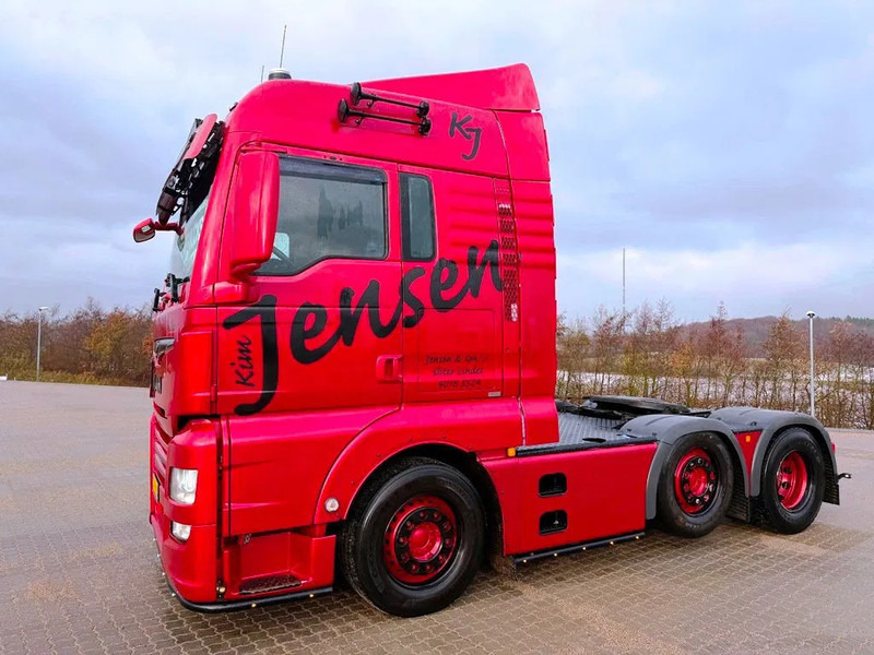 MAN TGX 26.510 Special interior. pusher 6x2/2. - Tractor: foto 4 MAN TGX 26.510 Special interior. pusher 6x2/2. - Tractor: foto 4