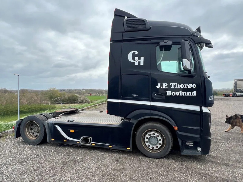 Mercedes-Benz Actros 1843 Special Interior. Air / Air suspension. Euro 6 - Tractor: foto 5 Mercedes-Benz Actros 1843 Special Interior. Air / Air suspension. Euro 6 - Tractor: foto 5