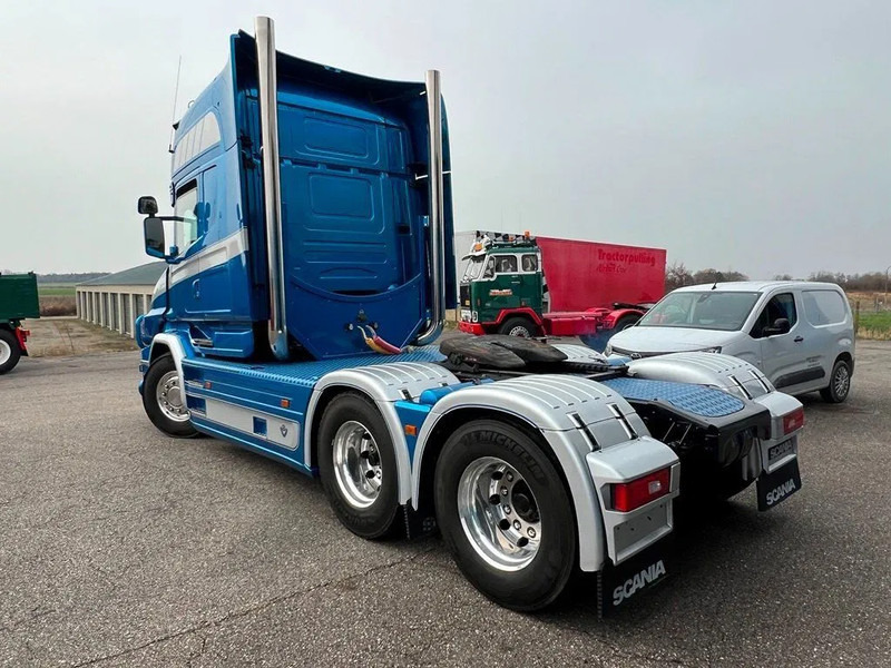 Tractor Scania T520 V8 Speciel interior. Air / Air suspension. Opticruise / Retarder .PTO on Engine and gearbox. New Hydr. system.: foto 10