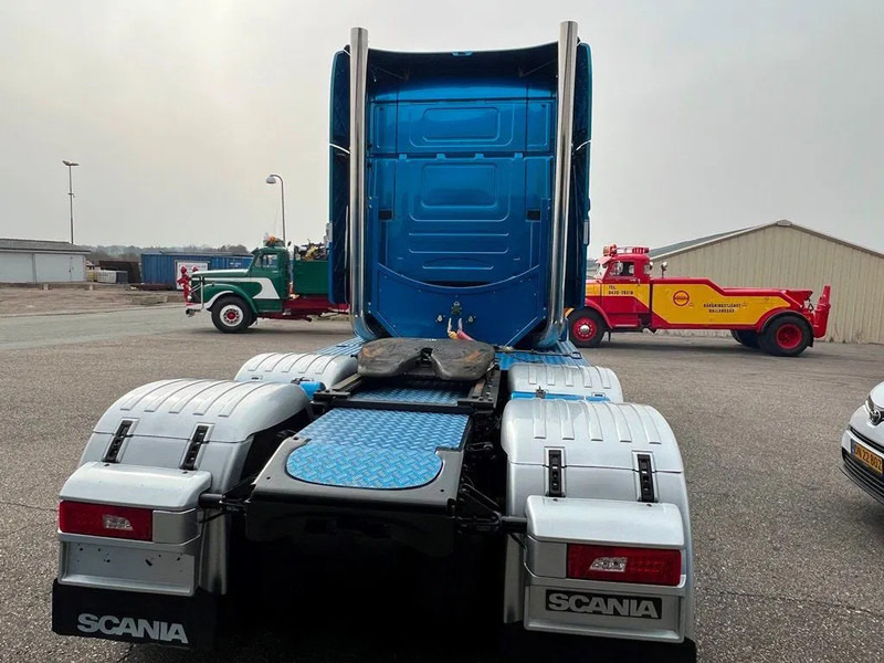Tractor Scania T520 V8 Speciel interior. Air / Air suspension. Opticruise / Retarder .PTO on Engine and gearbox. New Hydr. system.: foto 9