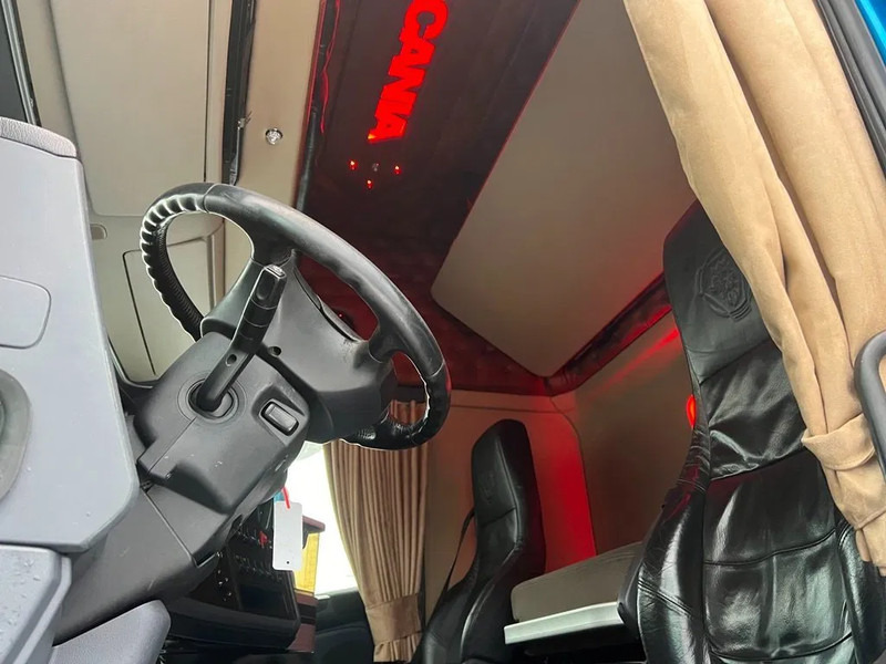 Tractor Scania T520 V8 Speciel interior. Air / Air suspension. Opticruise / Retarder .PTO on Engine and gearbox. New Hydr. system.: foto 14