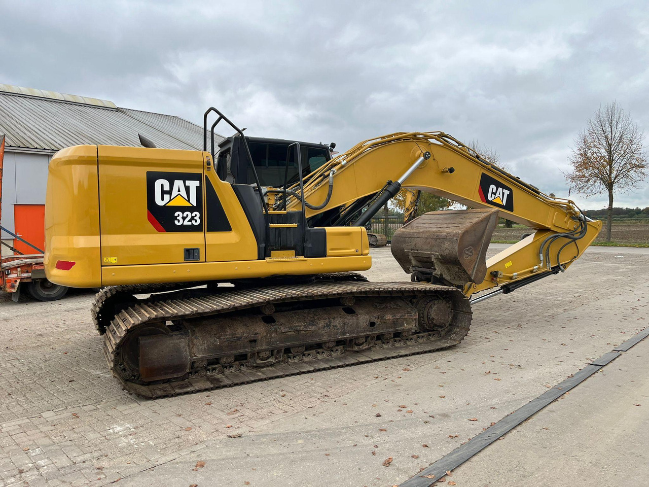 Escavadora de rastos Caterpillar 323 07A: foto 10