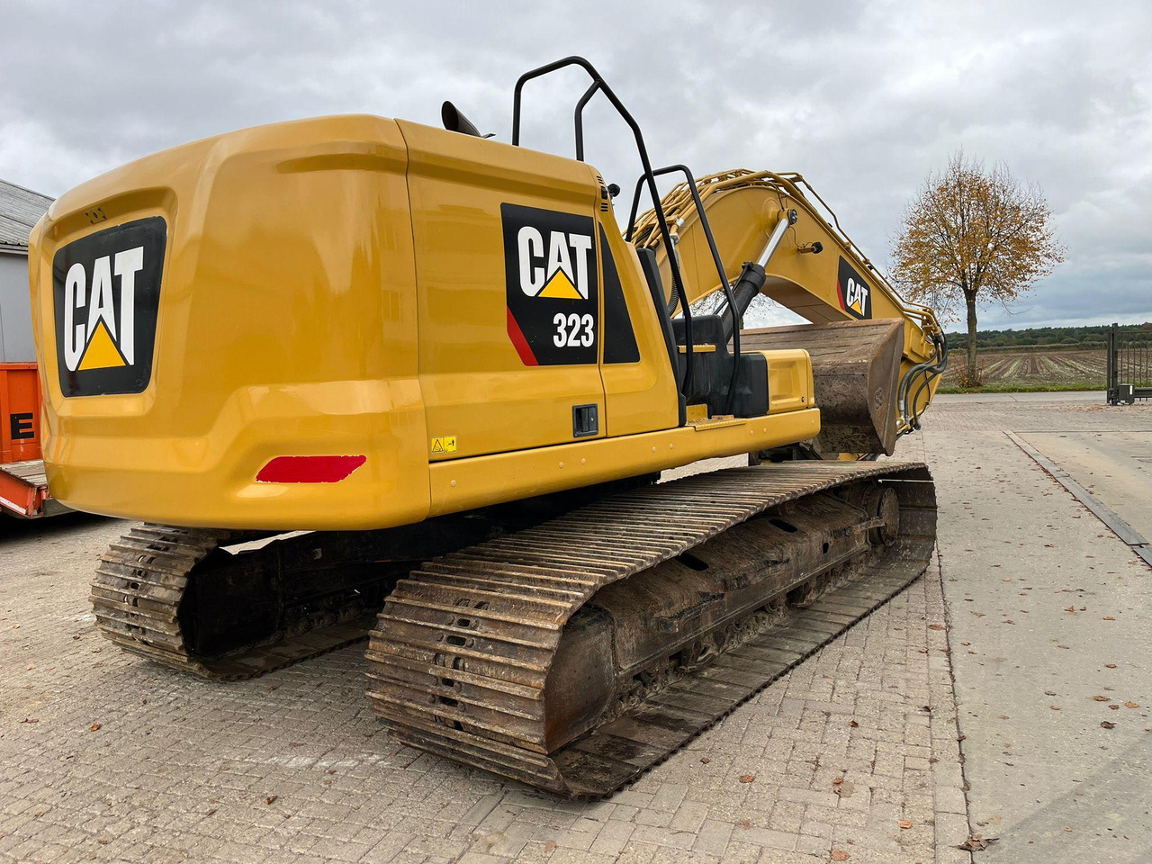 Escavadora de rastos Caterpillar 323 07A: foto 12
