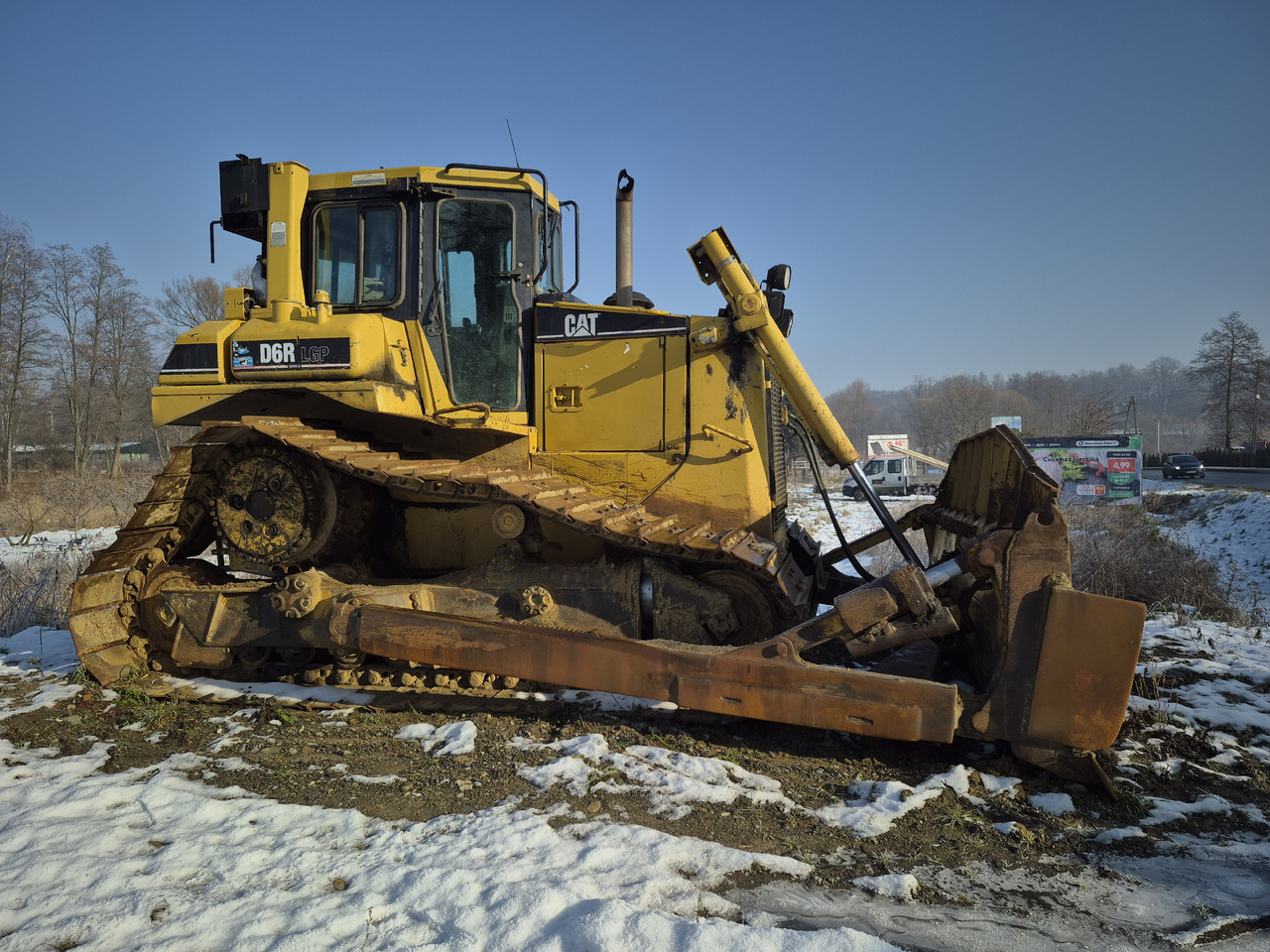 CATERPILLAR D6R II DS LGP - Buldôzer: foto 1 CATERPILLAR D6R II DS LGP - Buldôzer: foto 1