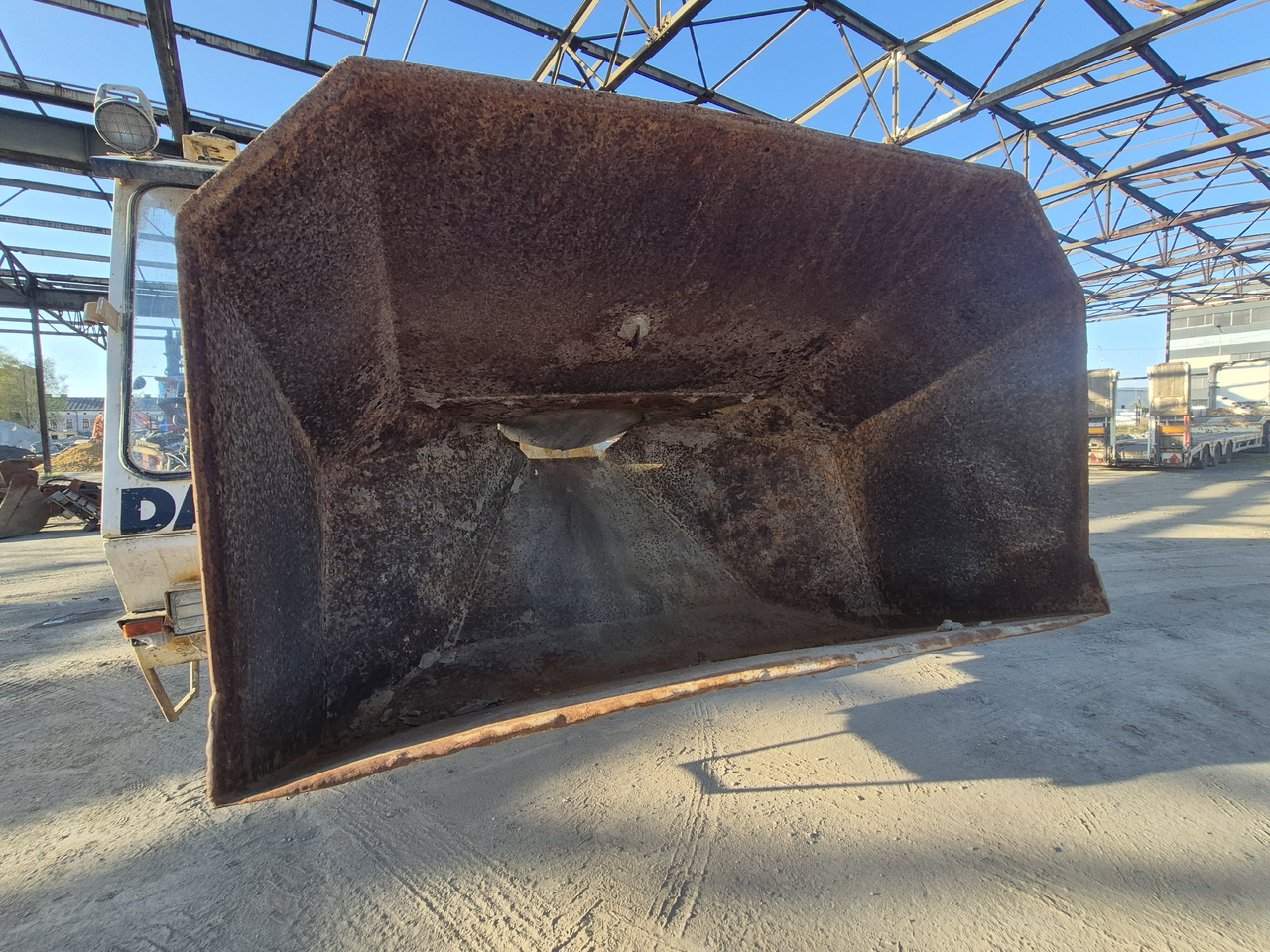 Caminhão betoneira ULTRANAZZ M37E: foto 16