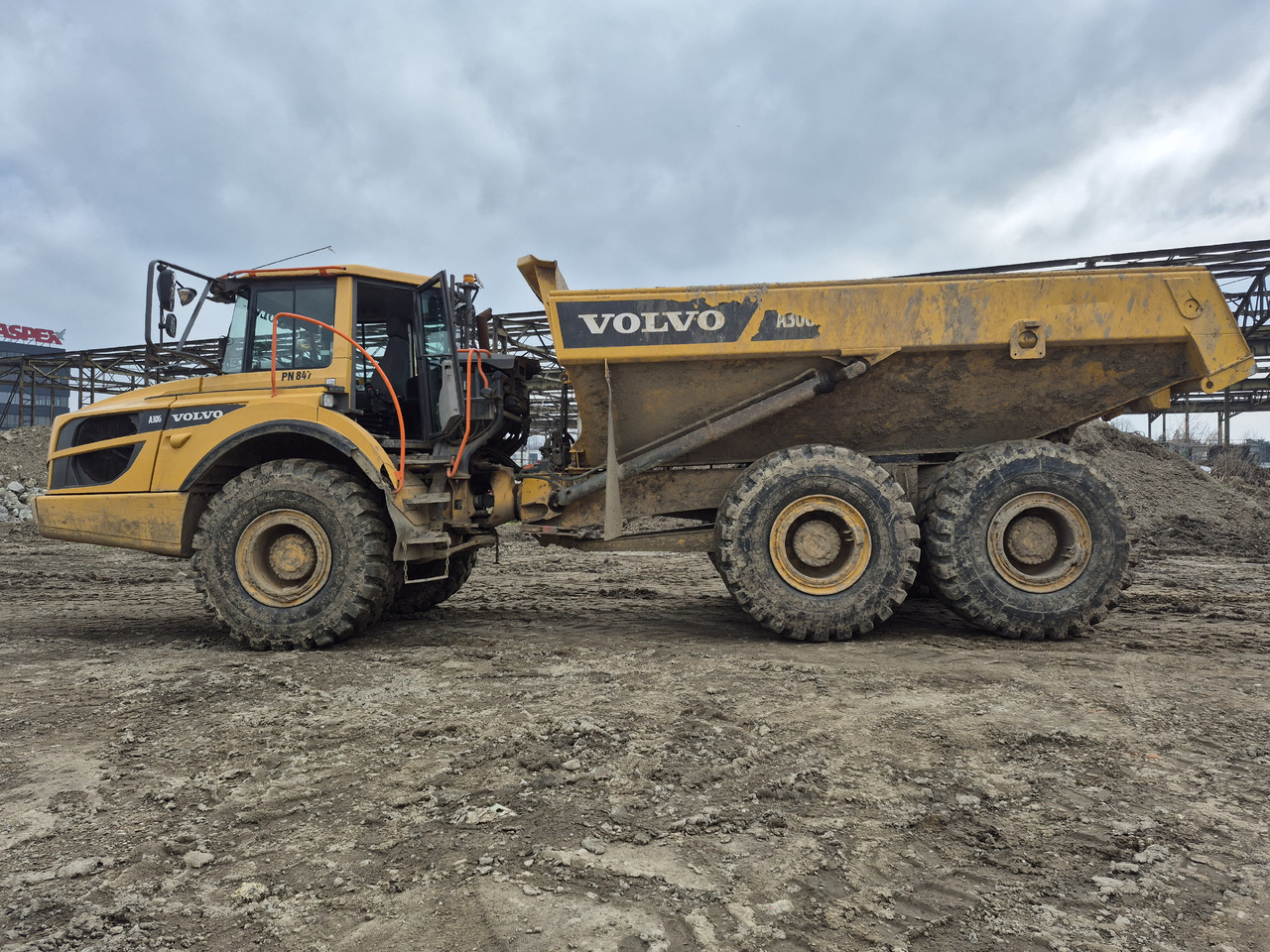 Locação de VOLVO A30G VOLVO A30G: foto 11