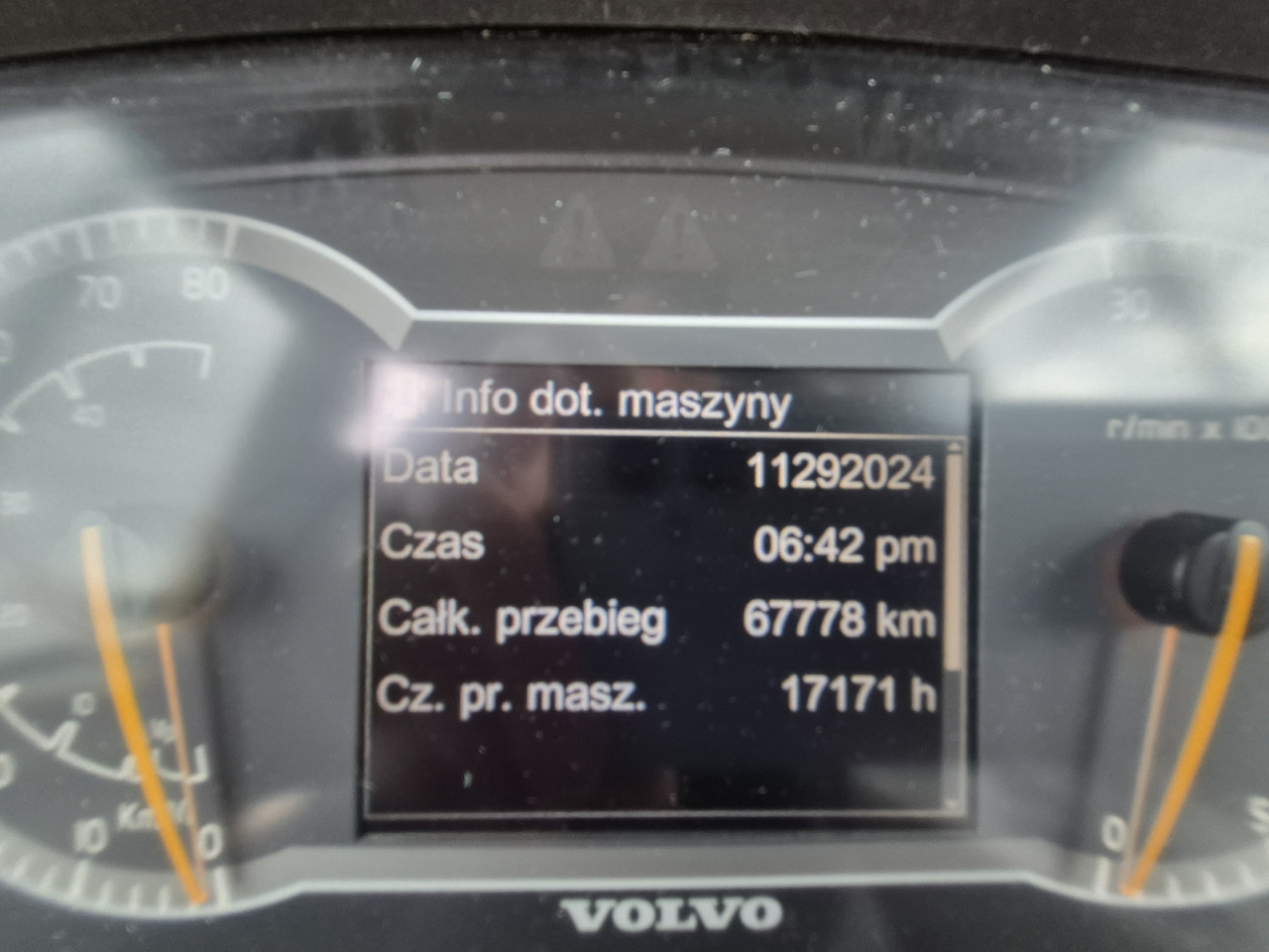 Locação de VOLVO A30G VOLVO A30G: foto 15