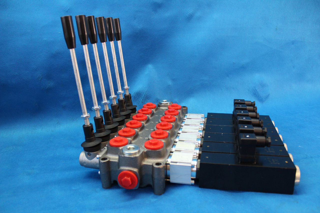 6 Sections Directional Control Valve Galtech Q95 120 l/min 31 GPM Electric solen for HDS-edged and cranes. - Equipamento aeroportuário: foto 3 6 Sections Directional Control Valve Galtech Q95 120 l/min 31 GPM Electric solen for HDS-edged and cranes. - Equipamento aeroportuário: foto 3