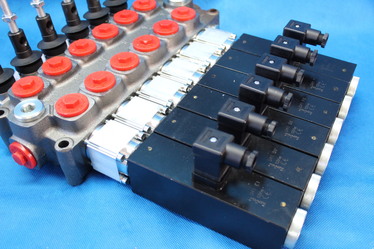 6 Sections Directional Control Valve Galtech Q95 120 l/min 31 GPM Electric solen for HDS-edged and cranes. - Equipamento aeroportuário: foto 4 6 Sections Directional Control Valve Galtech Q95 120 l/min 31 GPM Electric solen for HDS-edged and cranes. - Equipamento aeroportuário: foto 4