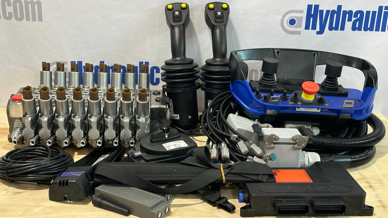 Set Scanreco RC400 with Walvoil DPX100 Liebherr, Demag, Grove, Tadano - Reboque florestal: foto 1 Set Scanreco RC400 with Walvoil DPX100 Liebherr, Demag, Grove, Tadano - Reboque florestal: foto 1