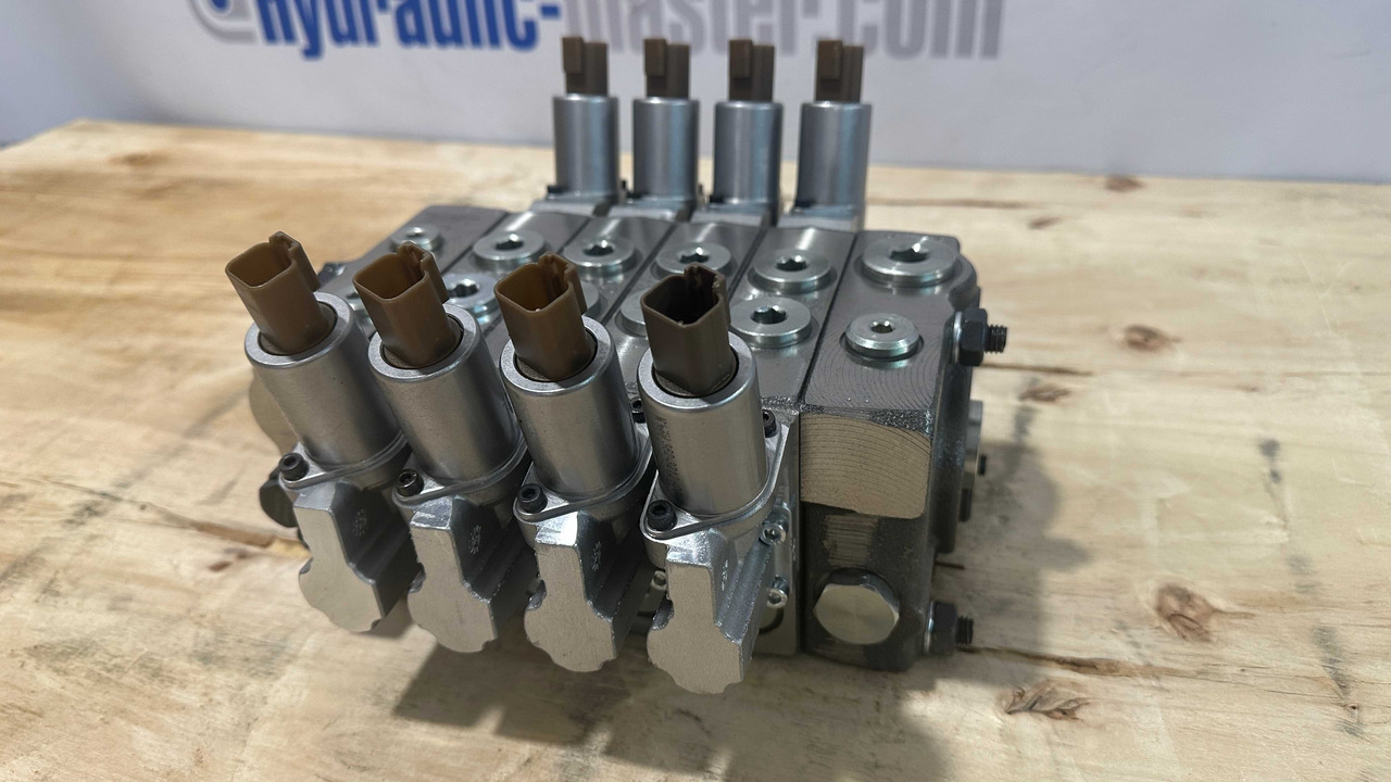 Valve Walvoil DPX100 Vermeer, Predator, Bobcat - Triturador de tocos: foto 2 Valve Walvoil DPX100 Vermeer, Predator, Bobcat - Triturador de tocos: foto 2