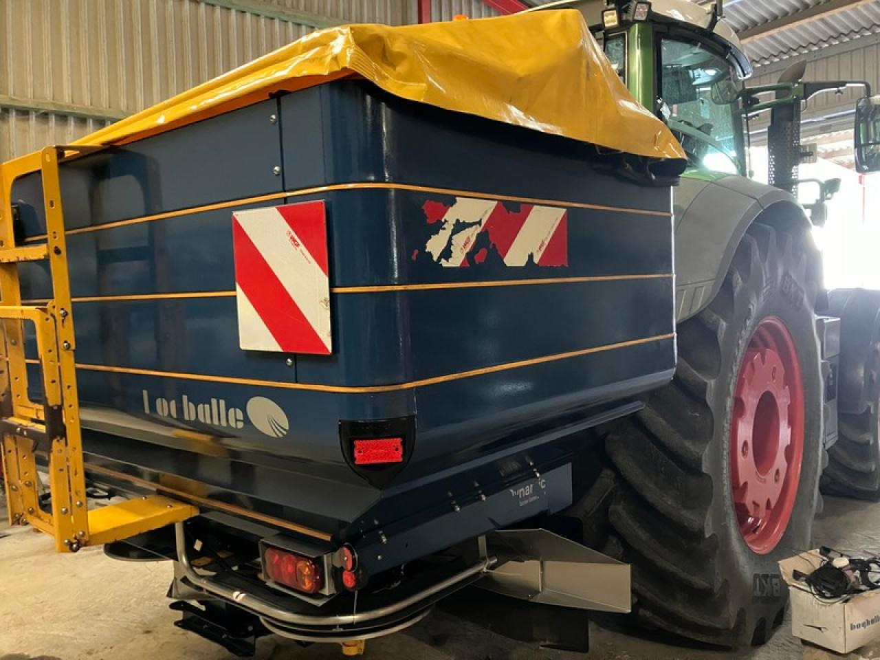 Bogballe M3WD - Distribuidor de fertilizantes: foto 1 Bogballe M3WD - Distribuidor de fertilizantes: foto 1