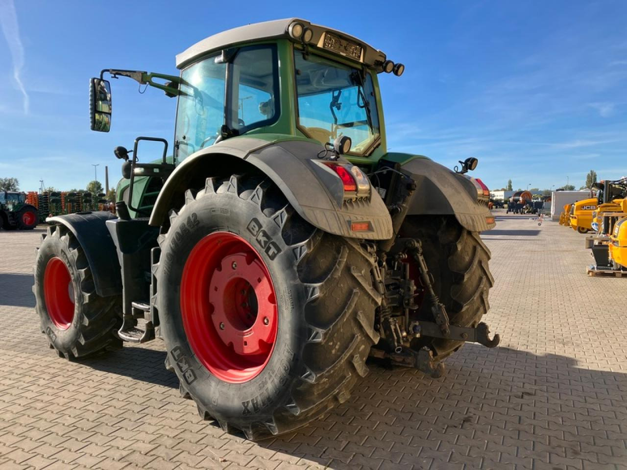 Fendt VARIO 826 - Trator: foto 3 Fendt VARIO 826 - Trator: foto 3