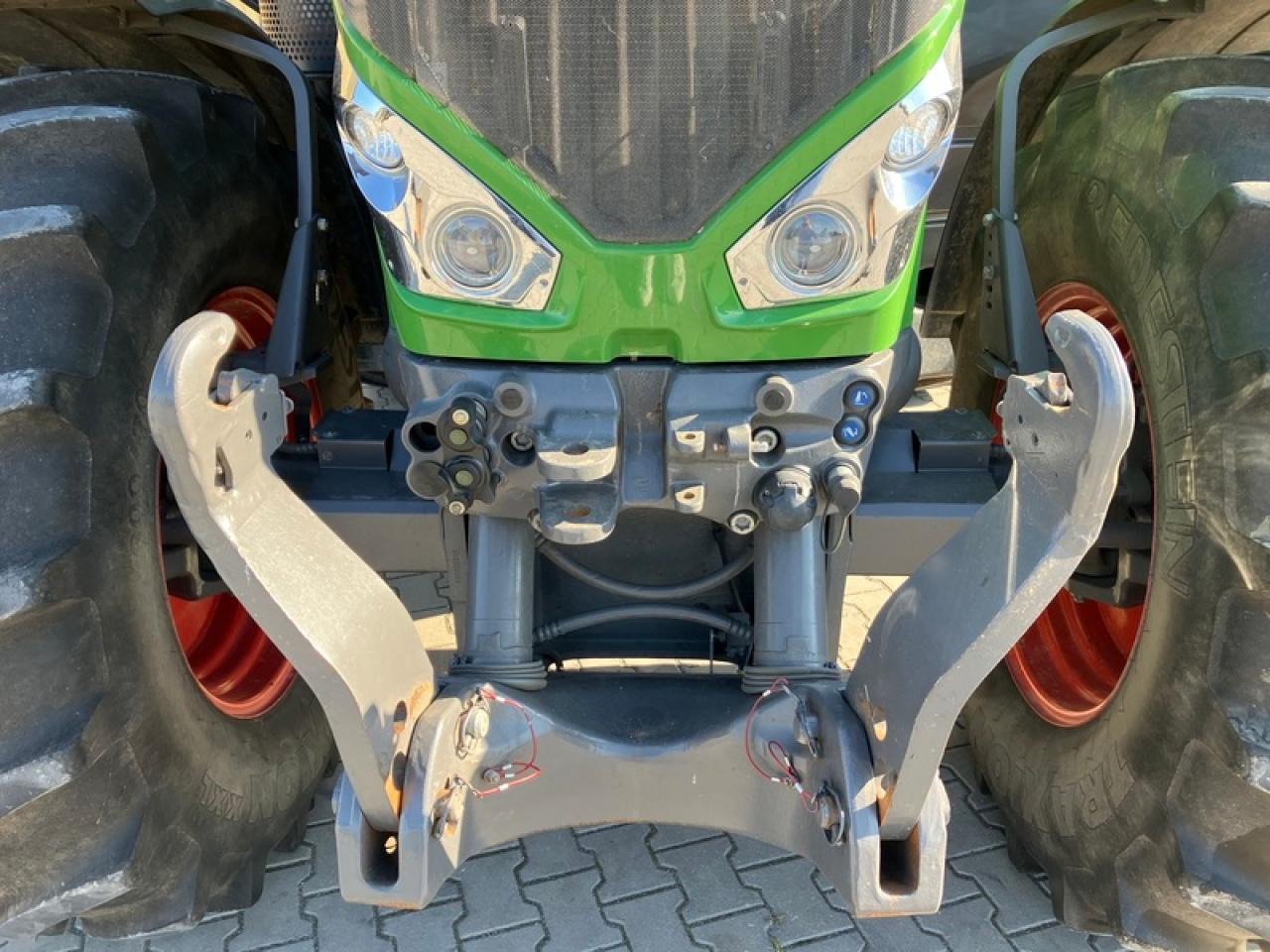 Fendt VARIO 828 S4 // RTK // VARIO GRIP - Trator: foto 5 Fendt VARIO 828 S4 // RTK // VARIO GRIP - Trator: foto 5