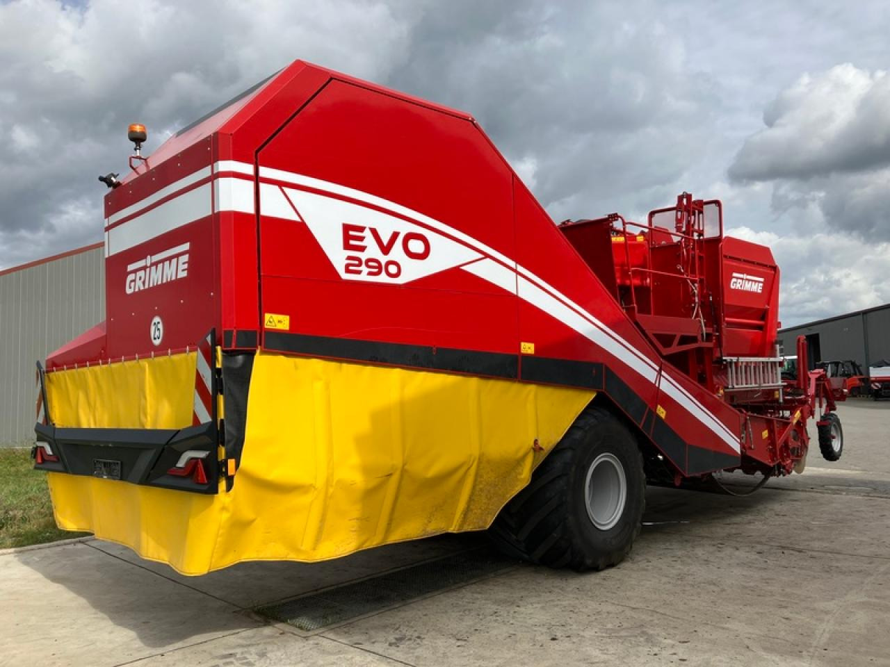 Grimme EVO 290 EASYSEP // 396 HA - Colheitadeira de batatas: foto 4 Grimme EVO 290 EASYSEP // 396 HA - Colheitadeira de batatas: foto 4