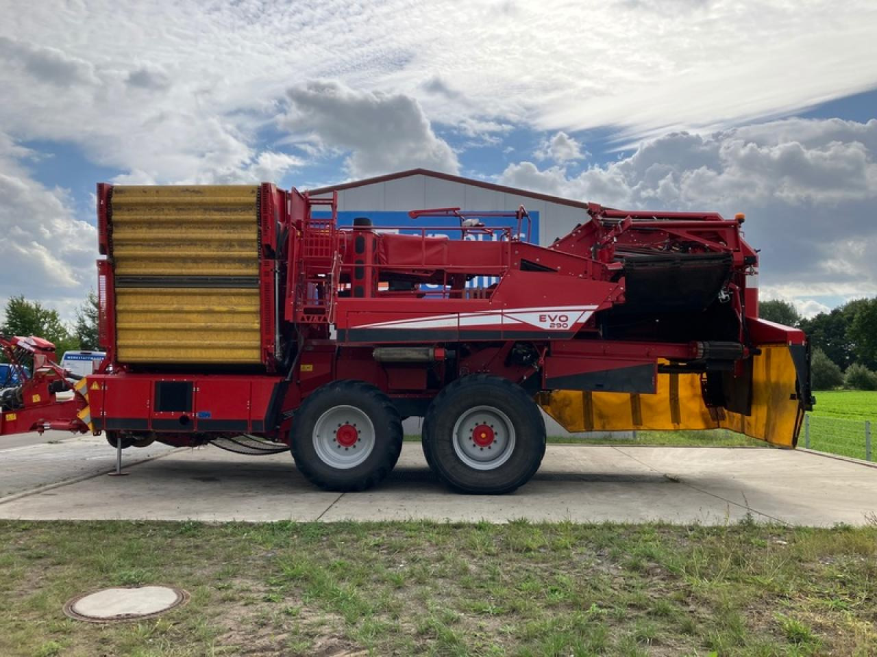 Grimme EVO 290 EASYSEP // 396 HA - Colheitadeira de batatas: foto 2 Grimme EVO 290 EASYSEP // 396 HA - Colheitadeira de batatas: foto 2