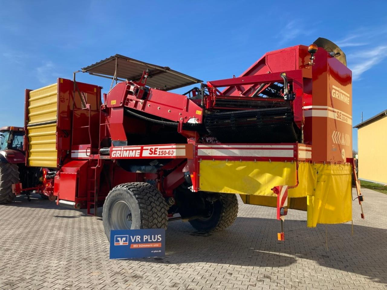 Grimme SE 150-60 NB XXL - Colheitadeira de batatas: foto 2 Grimme SE 150-60 NB XXL - Colheitadeira de batatas: foto 2