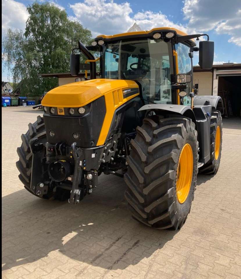 JCB FASTRAC 4220 AKTION - Trator: foto 2 JCB FASTRAC 4220 AKTION - Trator: foto 2