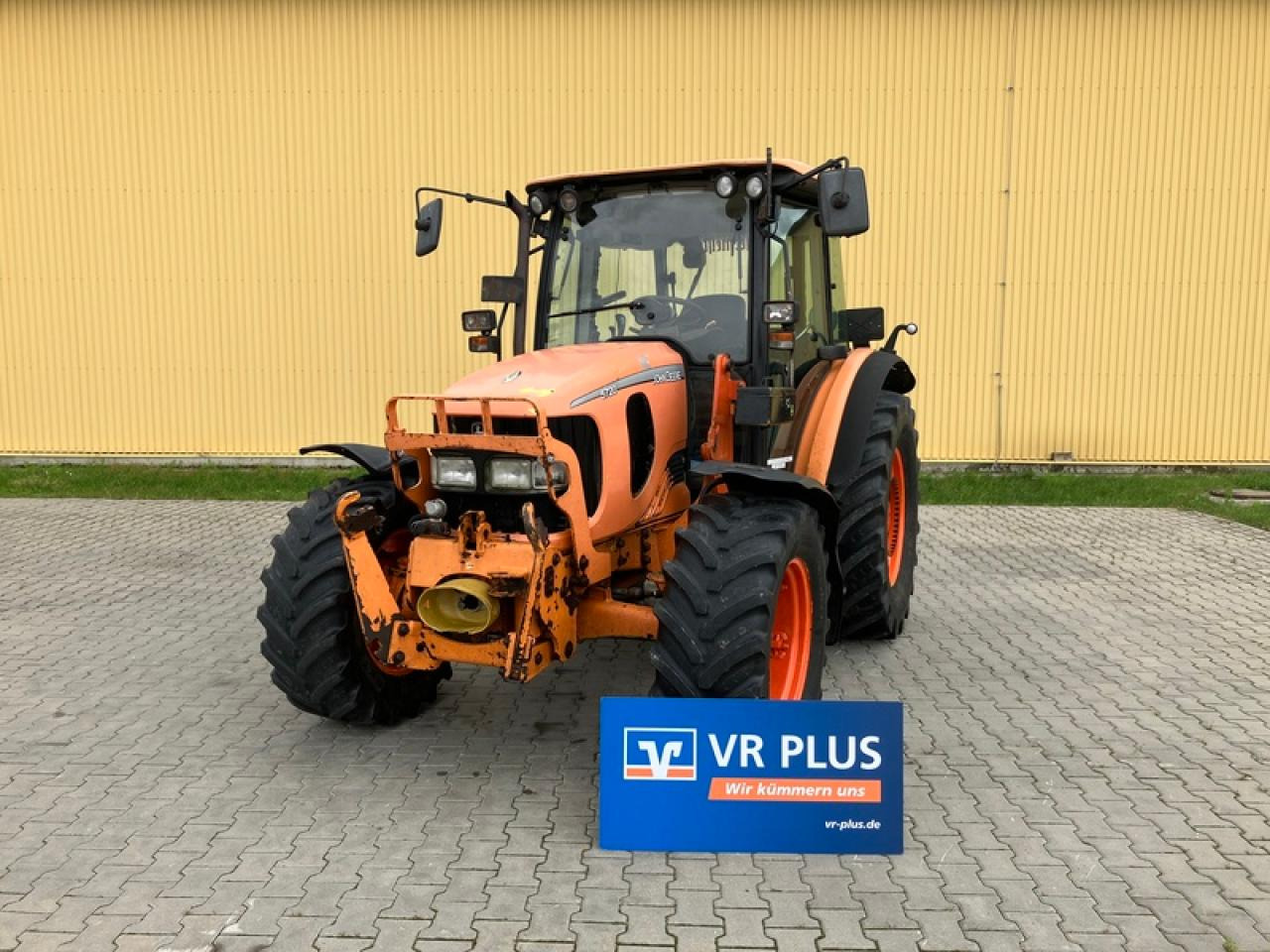 John Deere 5720 - Trator: foto 1 John Deere 5720 - Trator: foto 1
