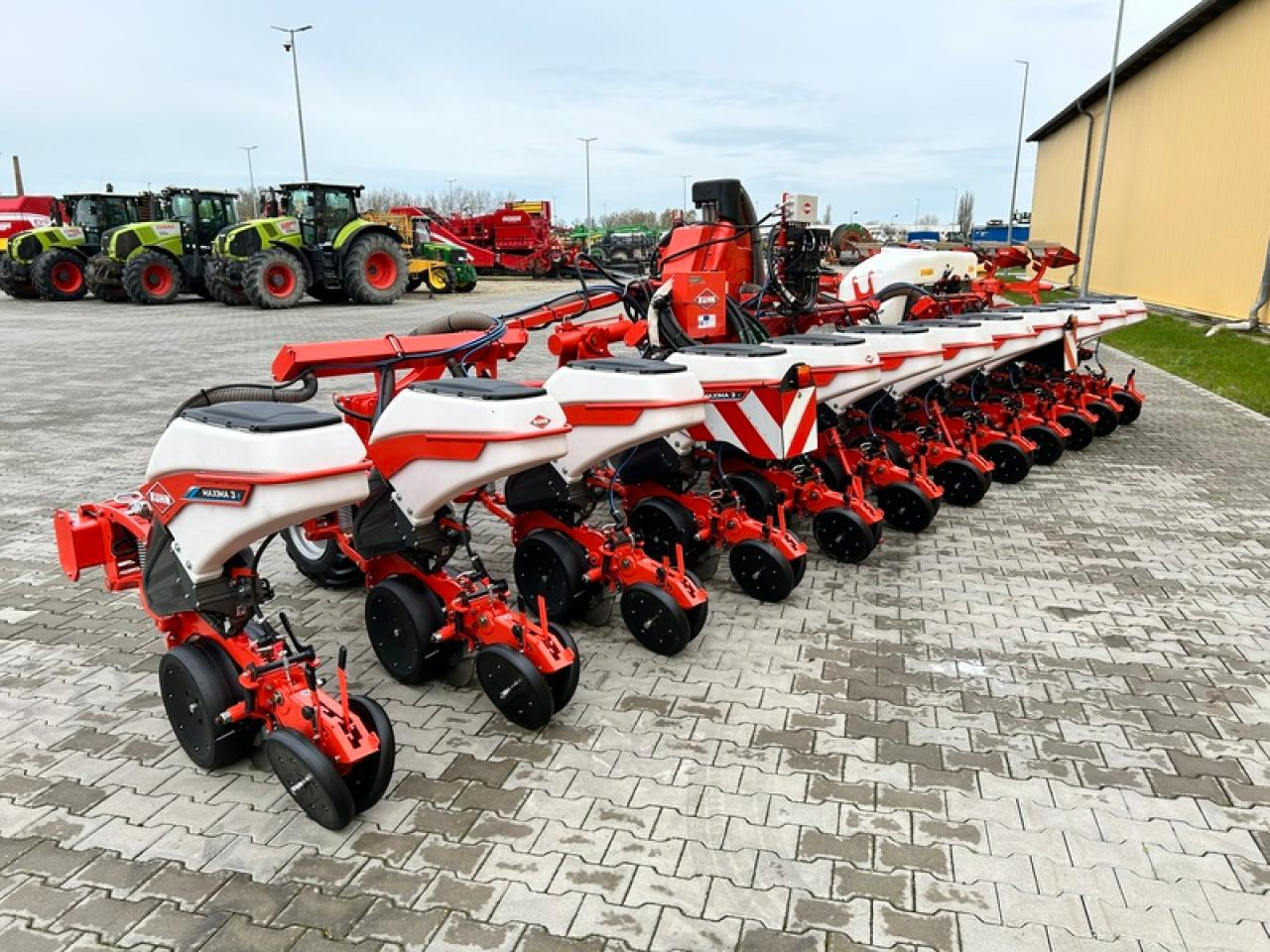 Kuhn MAXIMA 3RXLE - Semeadora de precisão: foto 4 Kuhn MAXIMA 3RXLE - Semeadora de precisão: foto 4