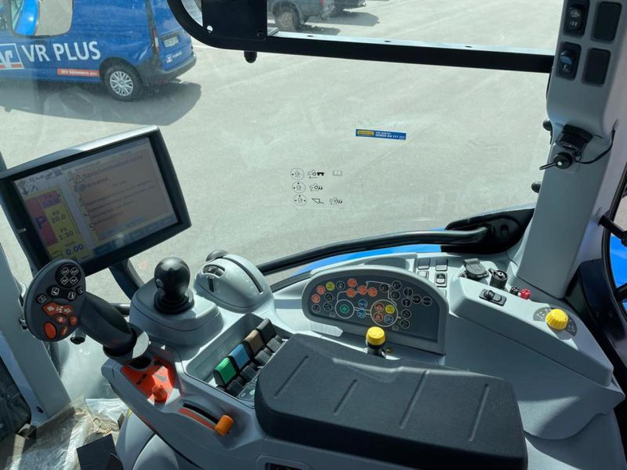 Trator nuevo New Holland T 7.245 AKTION: foto 8