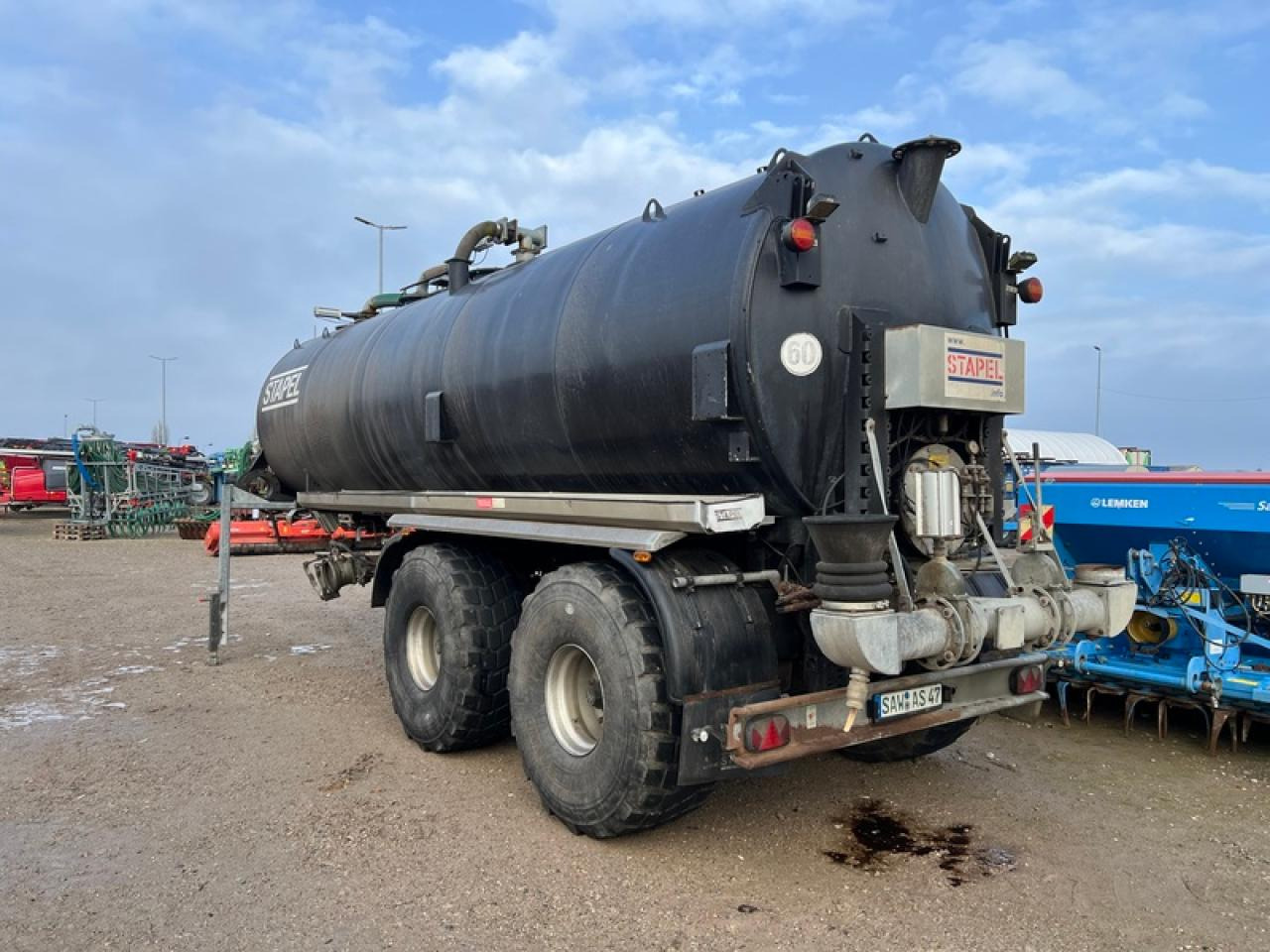 Sonstige / Other SATTELTANKAUFLIEGER STAPEL SAP 26 - Equipamento de fertilização: foto 2 Sonstige / Other SATTELTANKAUFLIEGER STAPEL SAP 26 - Equipamento de fertilização: foto 2