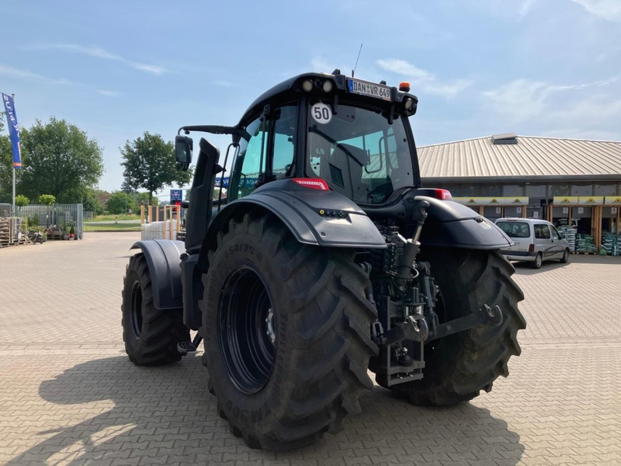 Valtra T195 V BLACK MATT EDITAKTION - Trator: foto 3 Valtra T195 V BLACK MATT EDITAKTION - Trator: foto 3