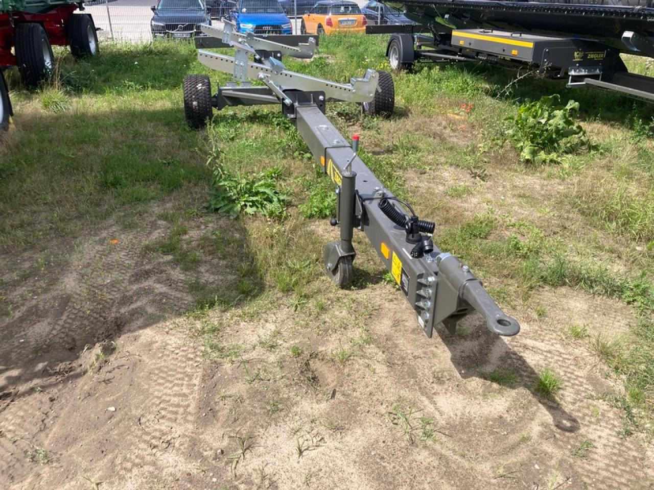 ZIEGLER SCHNEIDWERKSWAGEN AKTION - Plataforma para colheitadeira: foto 1 ZIEGLER SCHNEIDWERKSWAGEN AKTION - Plataforma para colheitadeira: foto 1