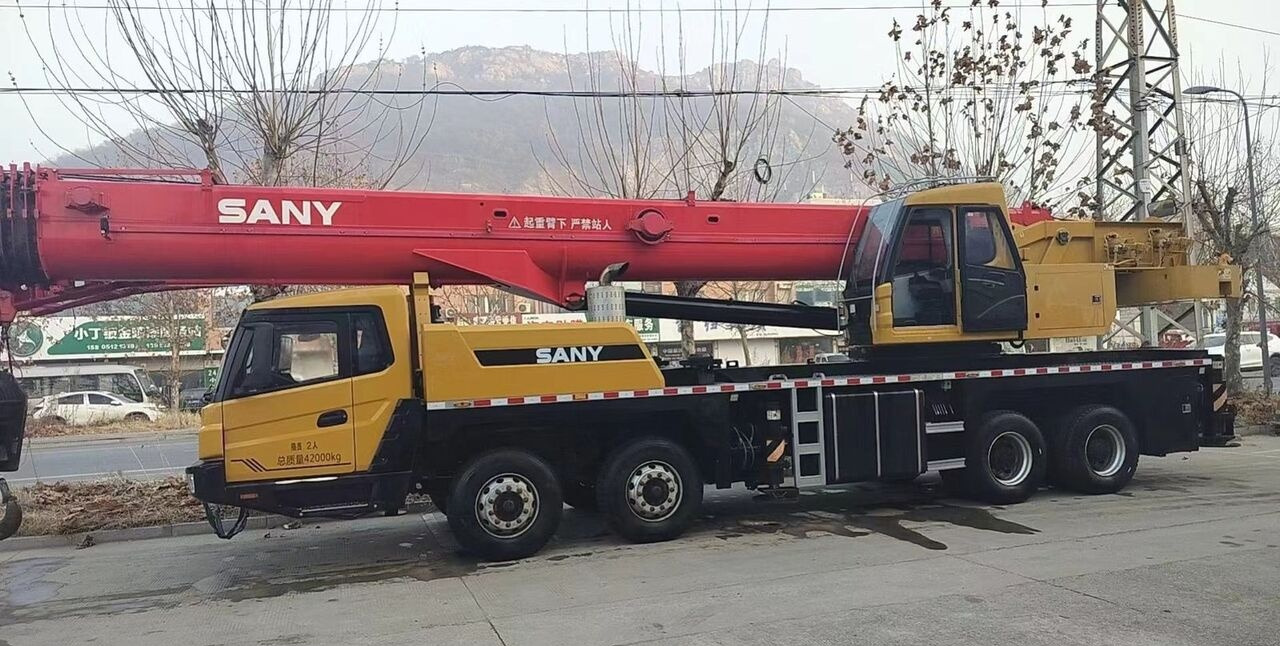 Sany China Crane STC500 STC800 STC1000 50 Ton 70 Ton 80 Ton 100 Ton U - Guindaste móvel: foto 1 Sany China Crane STC500 STC800 STC1000 50 Ton 70 Ton 80 Ton 100 Ton U - Guindaste móvel: foto 1