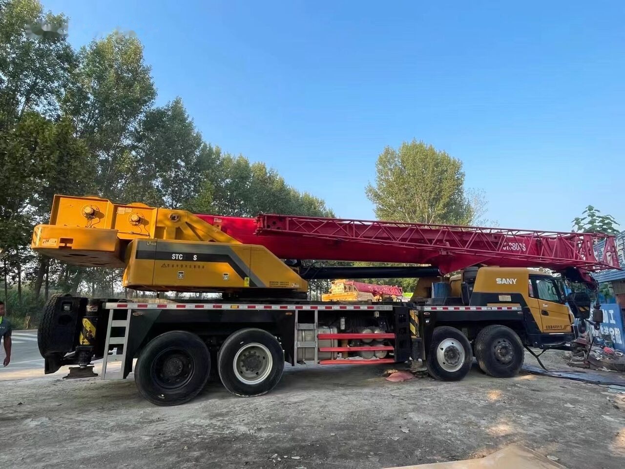 Sany Used Sany STC800 Original 80 Ton Mobile Crane Truck Truck Mounte - Guindaste móvel: foto 4 Sany Used Sany STC800 Original 80 Ton Mobile Crane Truck Truck Mounte - Guindaste móvel: foto 4