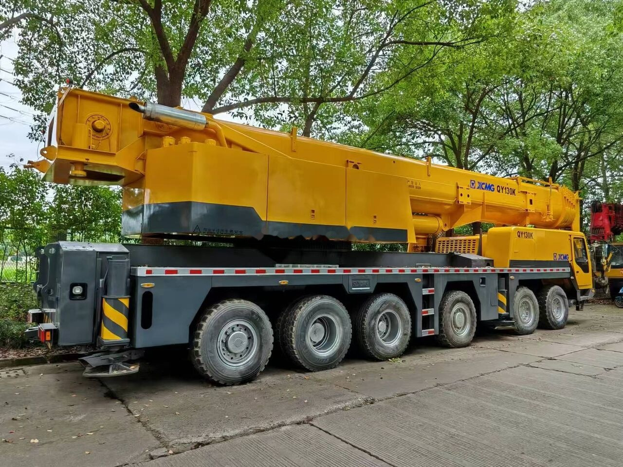 XCMG QY130K QY130K-I QY130K-II 80ton 100ton 110ton 130ton - Guindaste móvel: foto 4 XCMG QY130K QY130K-I QY130K-II 80ton 100ton 110ton 130ton - Guindaste móvel: foto 4