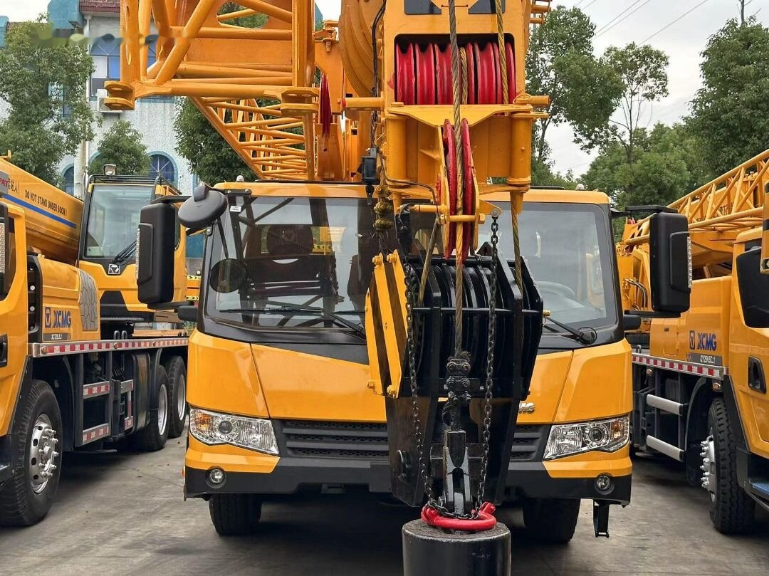 XCMG QY70KC QY75KC QY75K 70T 75 80t 70ton 75ton 80ton - Guindaste móvel: foto 3 XCMG QY70KC QY75KC QY75K 70T 75 80t 70ton 75ton 80ton - Guindaste móvel: foto 3