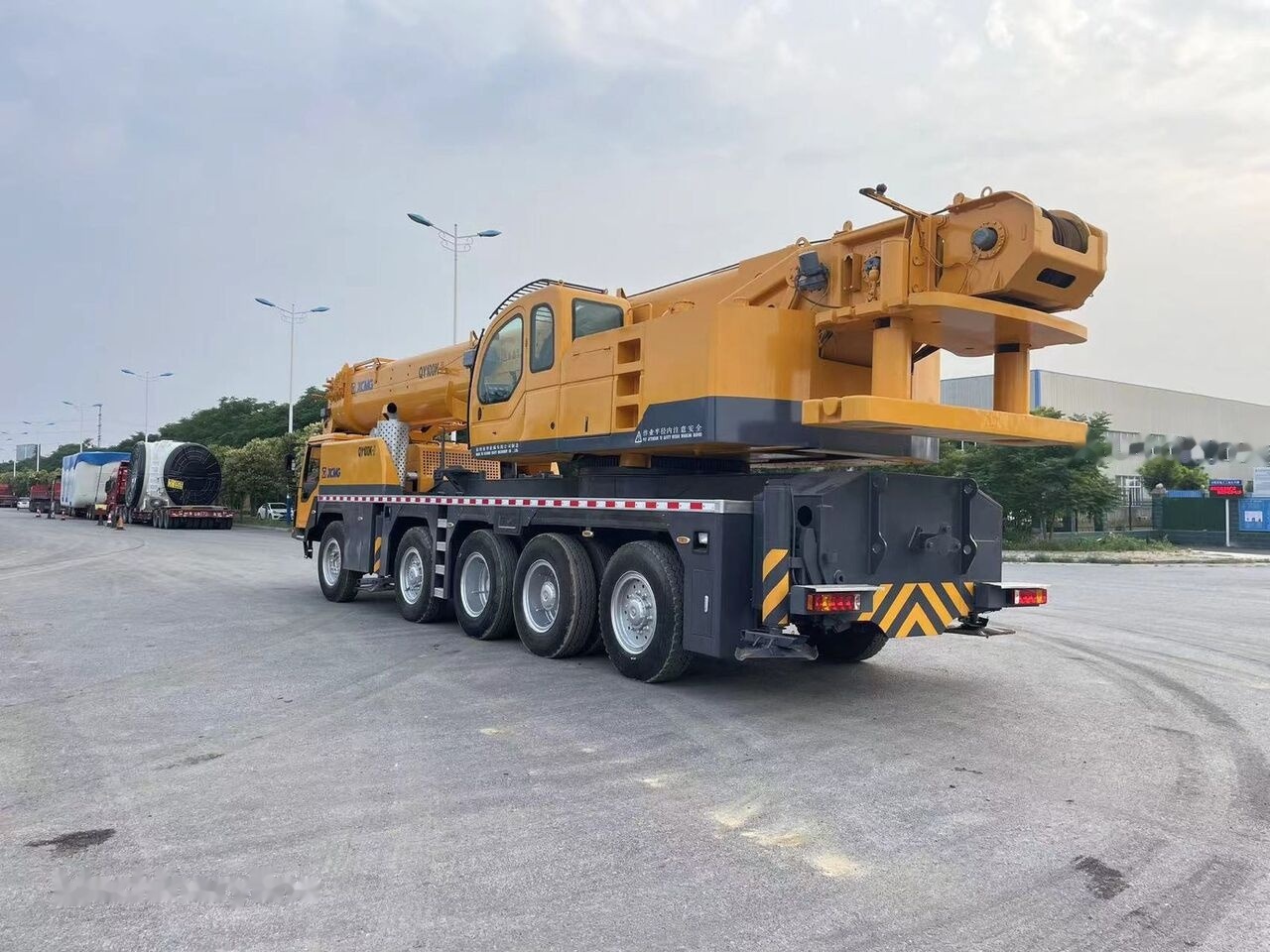XCMG QY90K QY30K QY50K QY70K QAY200 truck crane - Guindaste móvel: foto 4 XCMG QY90K QY30K QY50K QY70K QAY200 truck crane - Guindaste móvel: foto 4