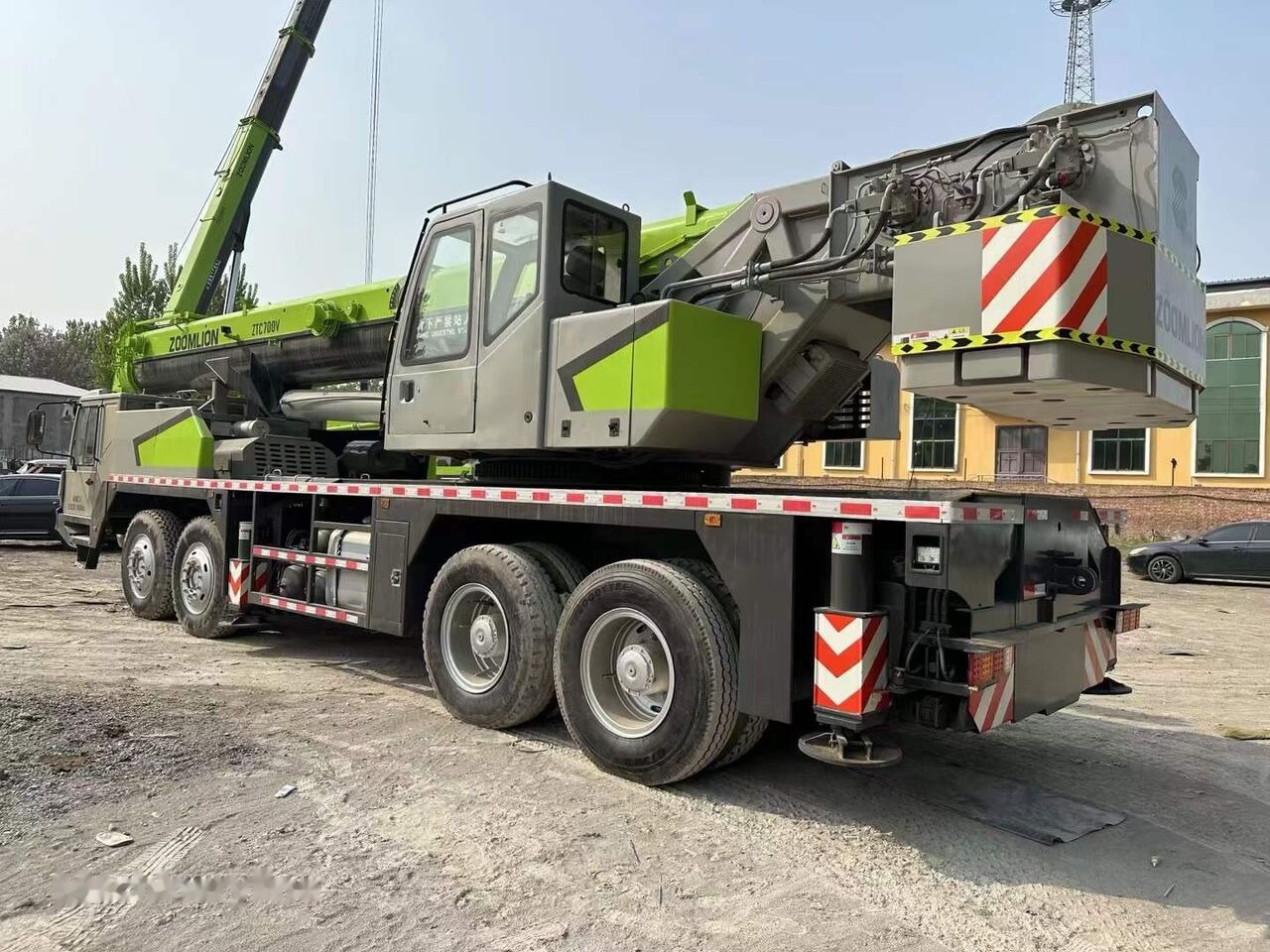Zoomlion ZTC700V ZTC800V ZTC900V 50T 70T 80T 100T - Guindaste móvel: foto 4 Zoomlion ZTC700V ZTC800V ZTC900V 50T 70T 80T 100T - Guindaste móvel: foto 4