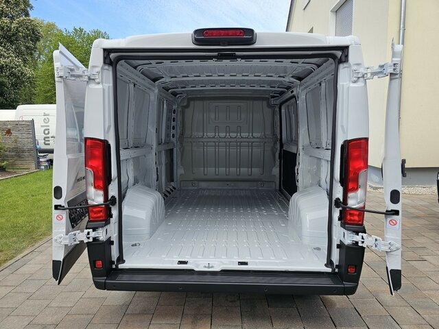Furgão compacto nuevo FIAT Ducato 30 120 Serie10-9.2 Modell 2025 L2H1 260°: foto 37