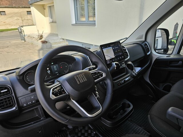FIAT Ducato 35 L3H2 180 Automatik 13m³ Serie 10 9.2 - Furgão: foto 3 FIAT Ducato 35 L3H2 180 Automatik 13m³ Serie 10 9.2 - Furgão: foto 3