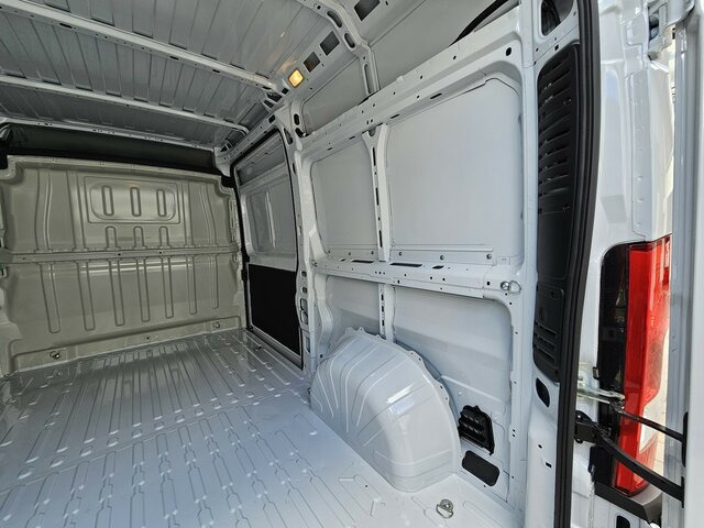 Furgão FIAT Ducato 35 MAXI 140 Serie10-9.2 Modell 2025 L2H2: foto 25