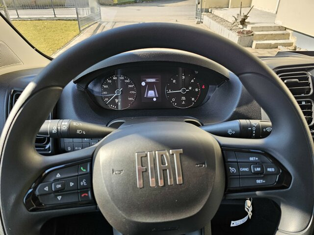 FIAT Ducato MAXI 180 Serie10-9.2 2025 L5 DOKA 3,3 M. - Furgão caixa aberta, Carrinha cabine dupla: foto 3 FIAT Ducato MAXI 180 Serie10-9.2 2025 L5 DOKA 3,3 M. - Furgão caixa aberta, Carrinha cabine dupla: foto 3