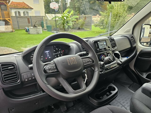 FIAT Ducato MAXI 180 Serie10-9.2 2025 L5 L4 Pritsche - Furgão caixa aberta: foto 3 FIAT Ducato MAXI 180 Serie10-9.2 2025 L5 L4 Pritsche - Furgão caixa aberta: foto 3
