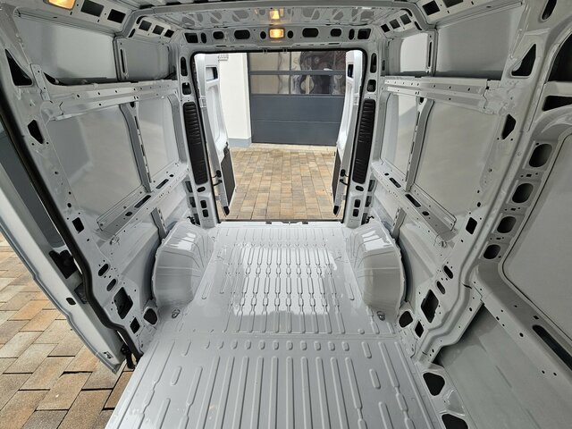 Furgão compacto nuevo FIAT Ducato Serie10-9.2 Modell 2025 L2H2 Kamera...: foto 30