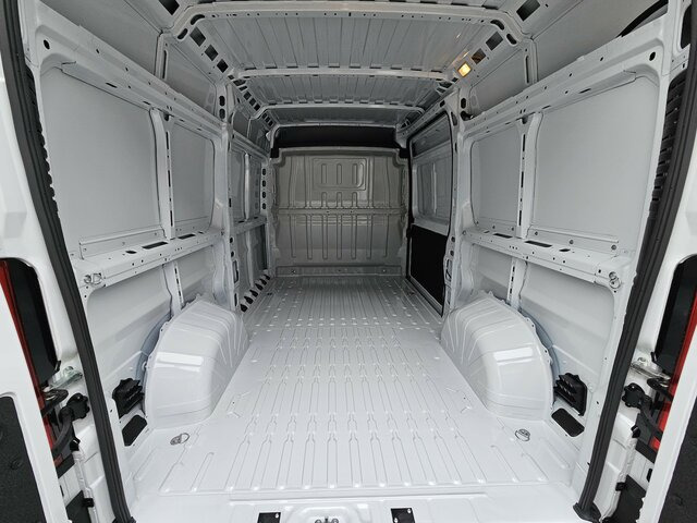 Furgão compacto nuevo FIAT Ducato Serie10-9.2 Modell 2025 L2H2 Kamera...: foto 31