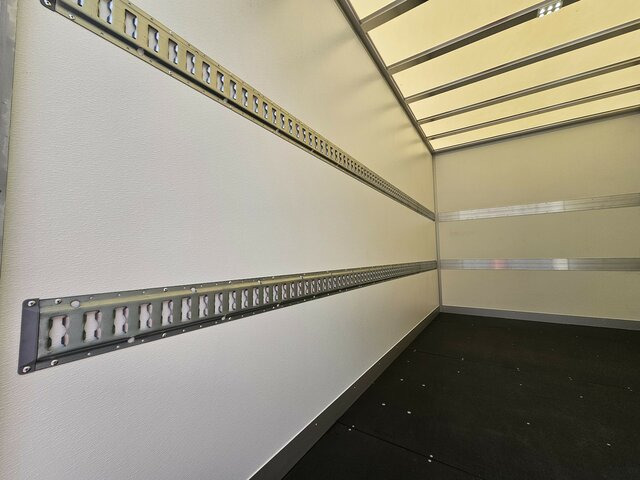 Carrinha de contentor IVECO Daily 35S18HA8 3.0 Hi-Matic AHK Tachograph LED: foto 27