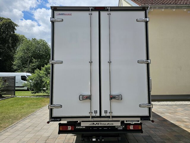 Carrinha de contentor IVECO Daily 35S18HA8 3.0 Hi-Matic AHK Tachograph LED: foto 37