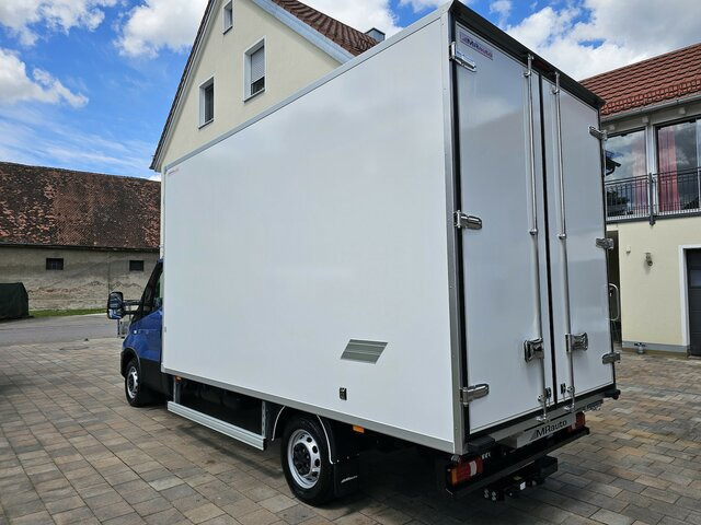 Carrinha de contentor IVECO Daily 35S18HA8 3.0 Hi-Matic AHK Tachograph LED: foto 34