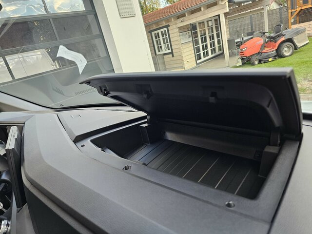 Locação de RENAULT Master L3H2 170 Neues Modell 10'' Navi Kamera... RENAULT Master L3H2 170 Neues Modell 10'' Navi Kamera...: foto 19